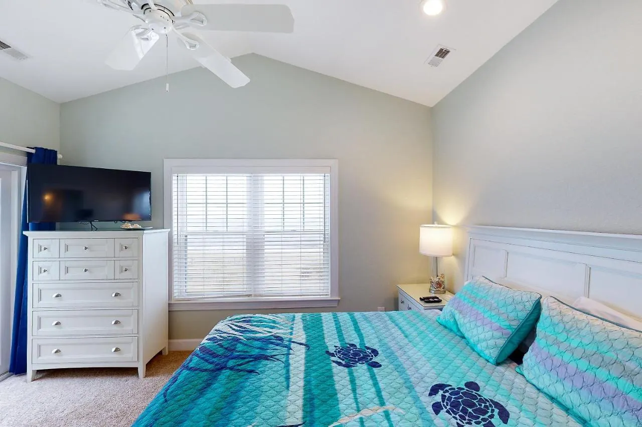 Sandfiddler Virginia Beach